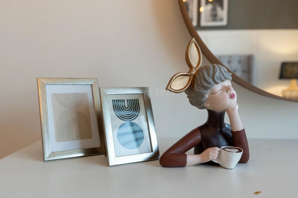 gallery thumbnail 2