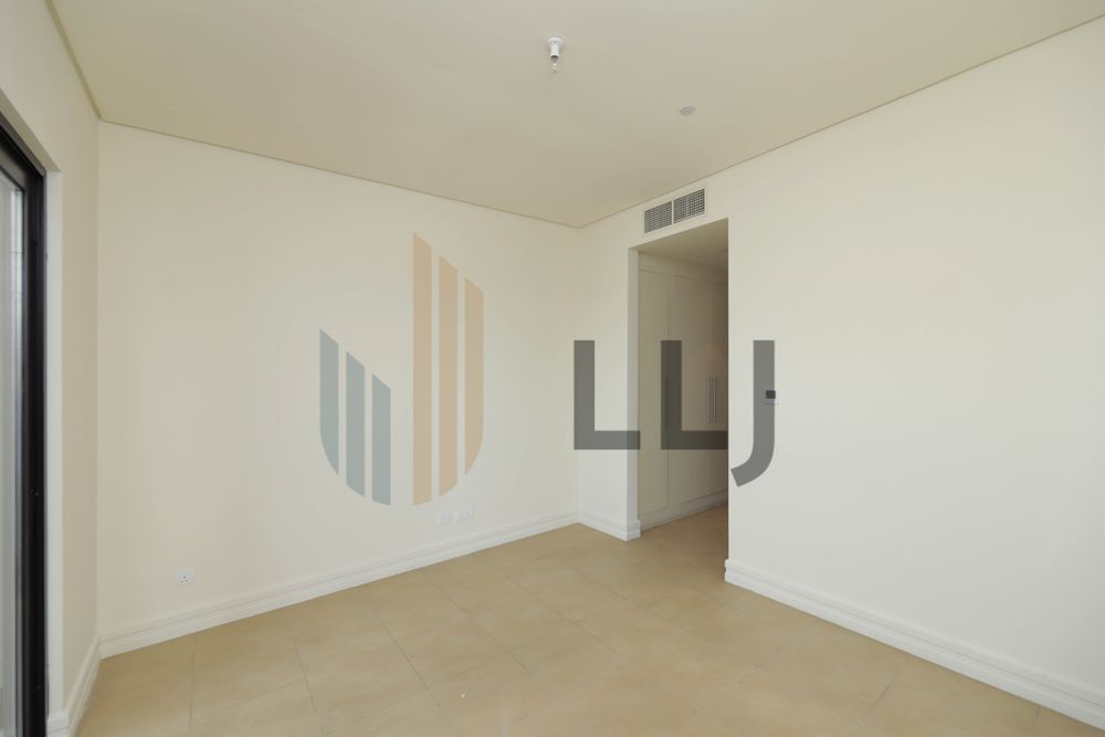 gallery thumbnail 2