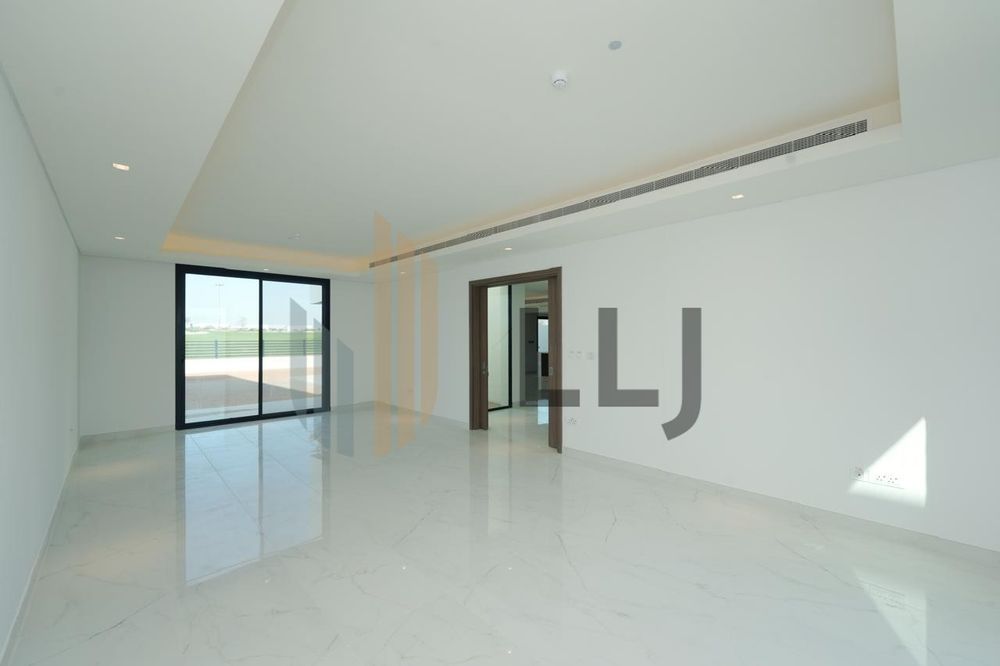 gallery thumbnail 0