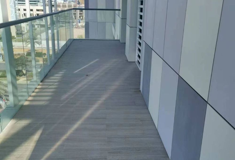 gallery thumbnail 1