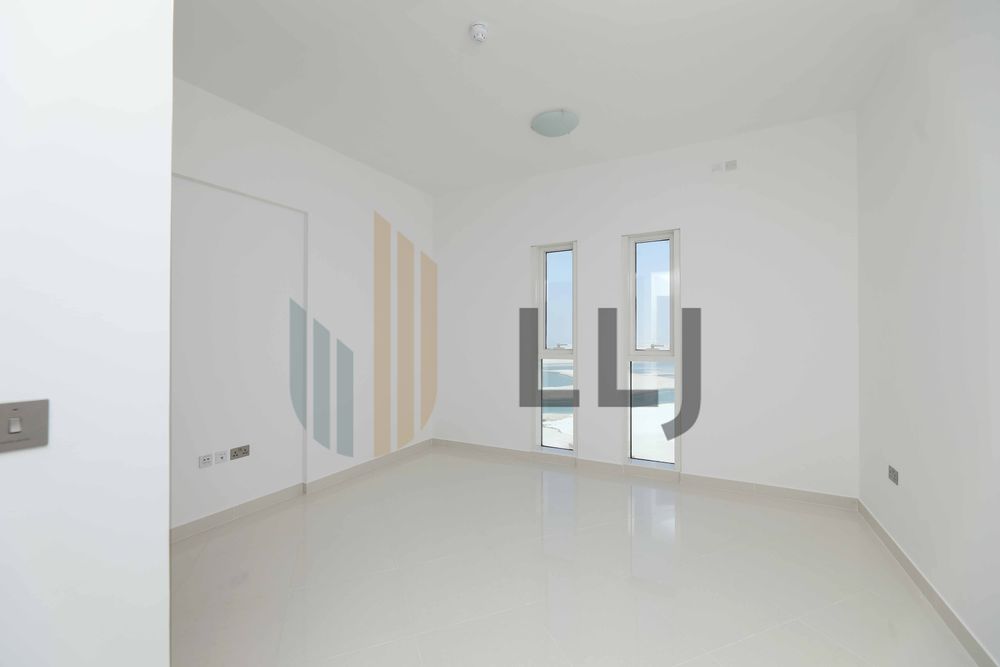 gallery thumbnail 1