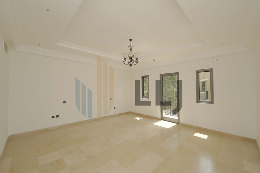 gallery thumbnail 2