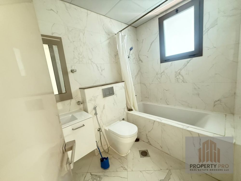 gallery thumbnail 1