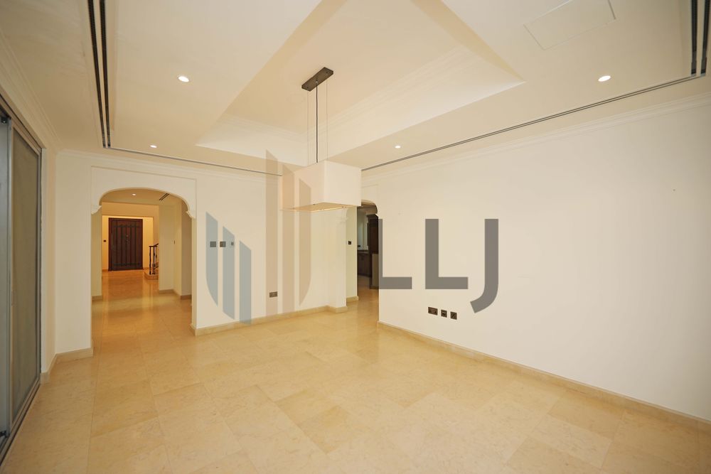 gallery thumbnail 0