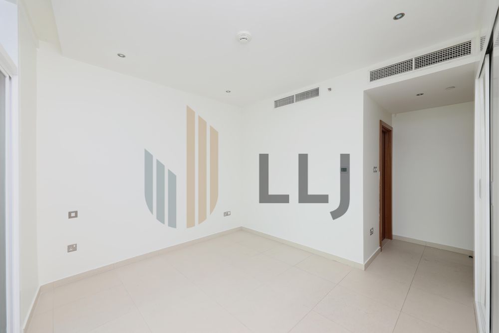 gallery thumbnail 1