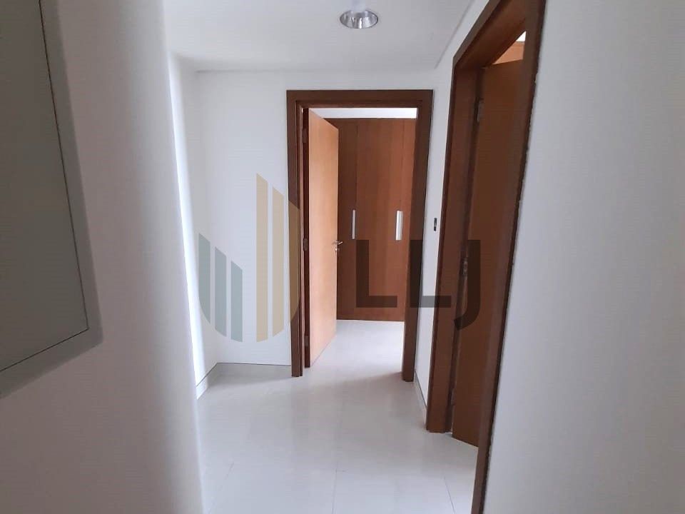 gallery thumbnail 1