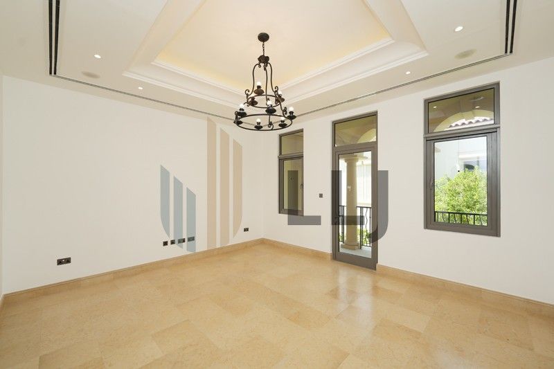 gallery thumbnail 1