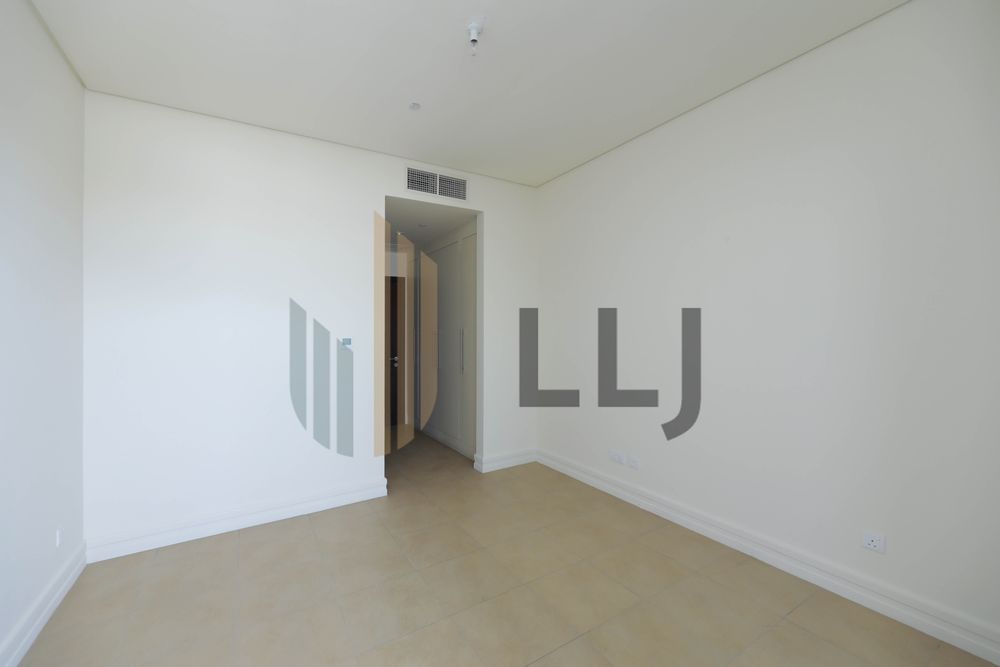 gallery thumbnail 1