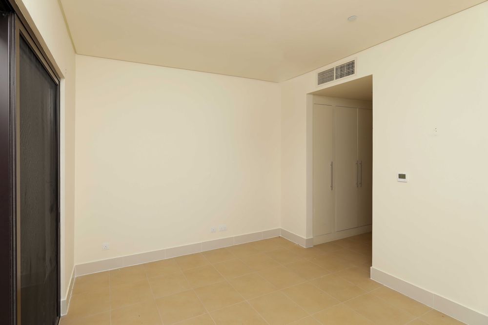 gallery thumbnail 2
