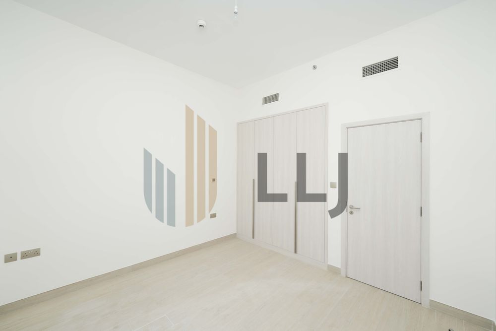 gallery thumbnail 0