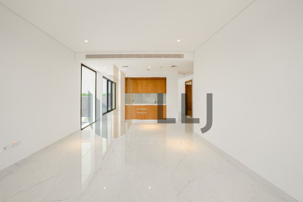 gallery thumbnail 2