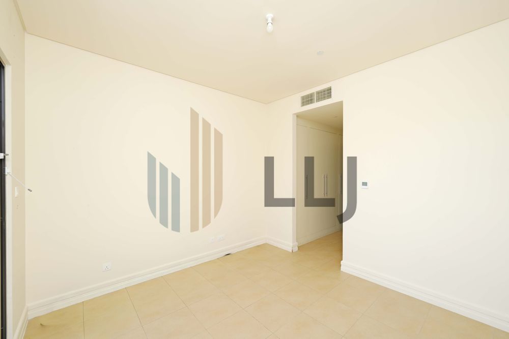 gallery thumbnail 1